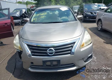 2014 Nissan Altima 2.5/2.5 S/2.5 Sl/2.5 Sv from USA, damaged, VIN 1N4AL3AP5EN375973